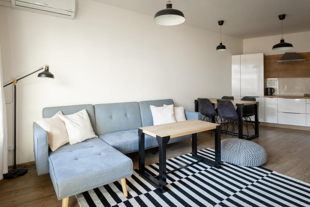 Quiet & Cozy Apartment Old Town - Free Underground Parking 科希策 外观 照片