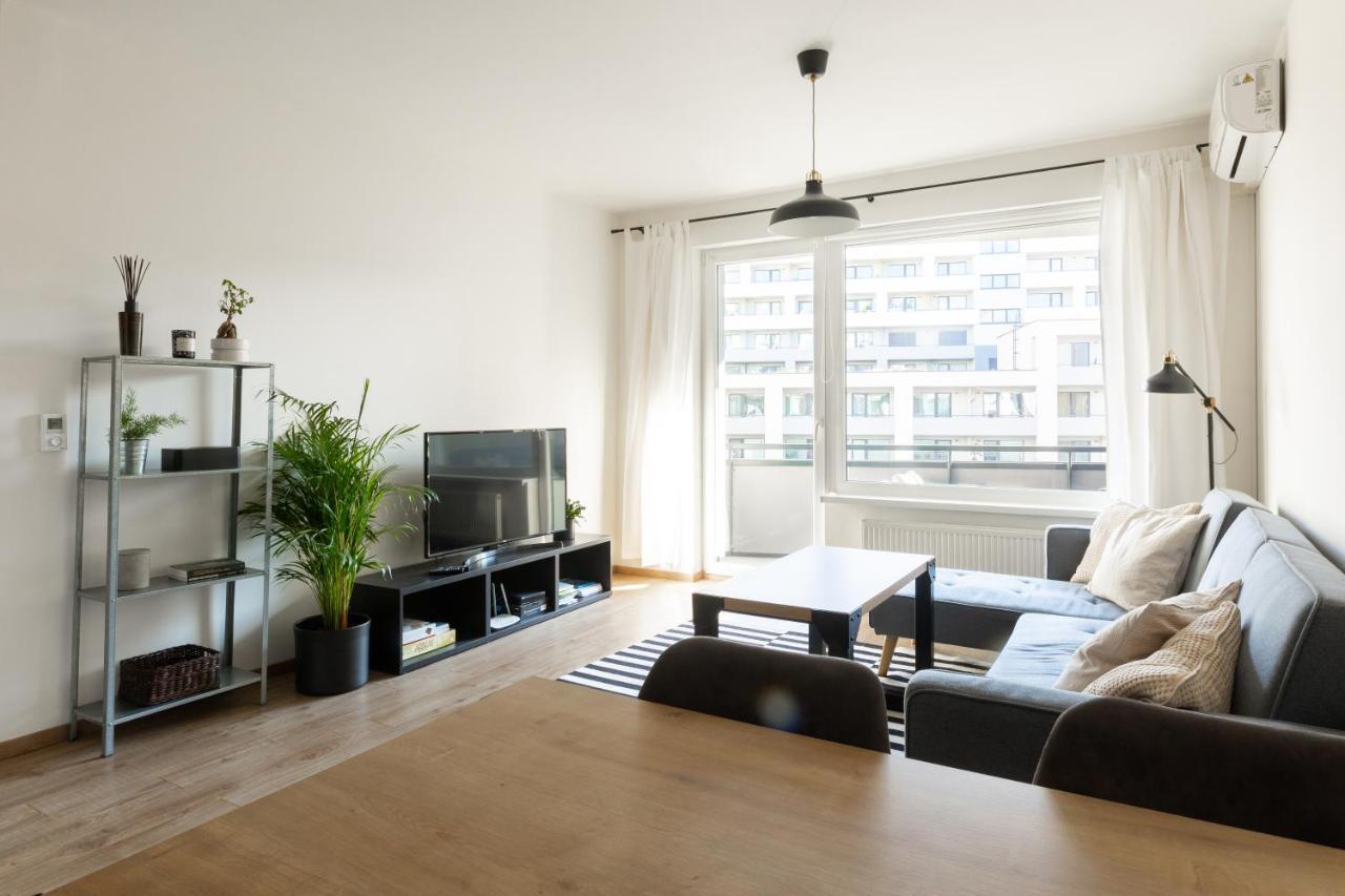 Quiet & Cozy Apartment Old Town - Free Underground Parking 科希策 外观 照片